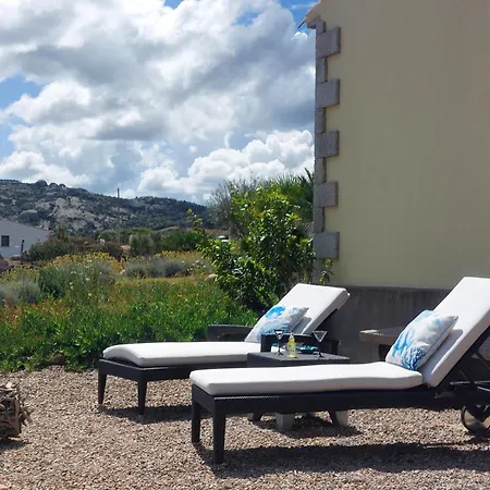 Dependance Pavoncella Apartman *