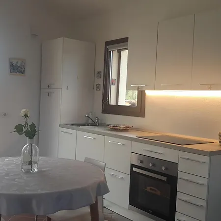 Dependance Pavoncella Apartment *